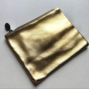 Ipsy Gold Cosmetic Bag NWOT OS Chic Cute Party Date Night